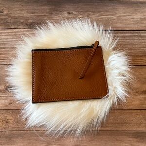 New ✨Madewell Small Leather Zip Pouch